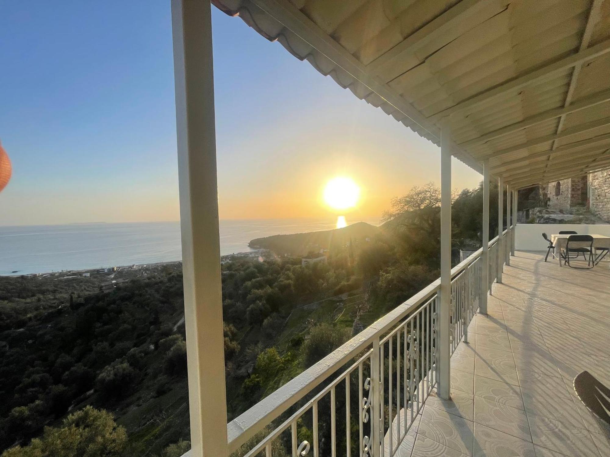 Villa Ksanthi Himare Exterior photo